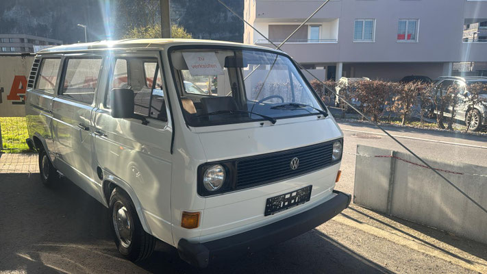 VW T3 luftgekühlt | Baujahr 1980/7 | weiß | ehemaliges Polizeiauto, Schiebetür links und rechts | 12.500,00€