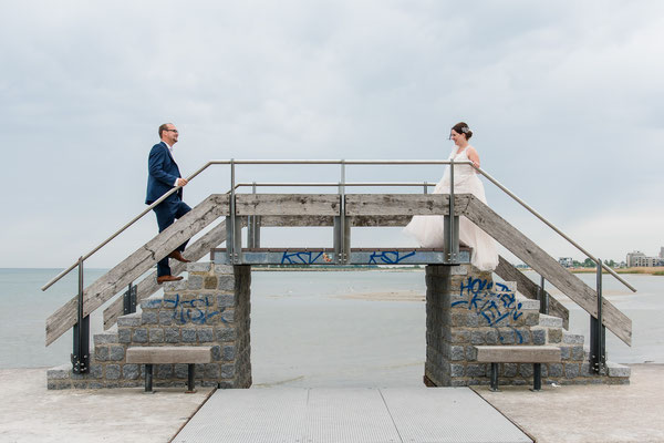 Brautpaarshooting am Strand von Stein bei Kiel