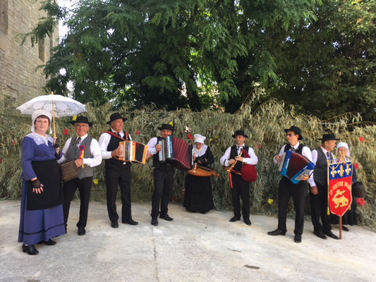 félibrée lou bournat périgord groupe folklorique ménestrels sarladais