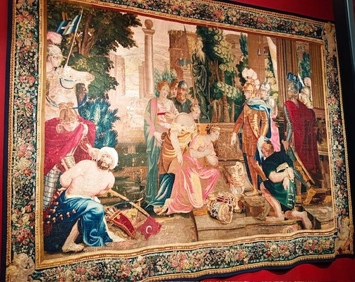 DRAGUI MUSEE Tapisserie Tancrede rend à Herminie la Liberté atelier Raphael de la Planche vers1650