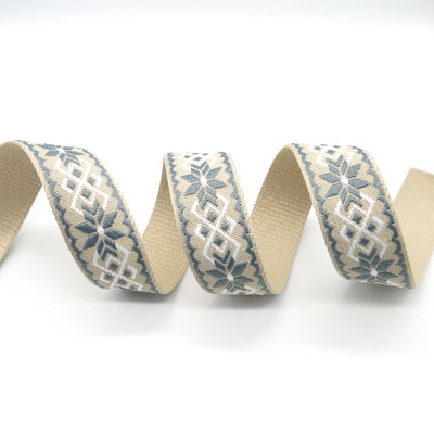 Beiges Edelweiß‑Gurtband mit grauer Stickerei, 38–40 mm