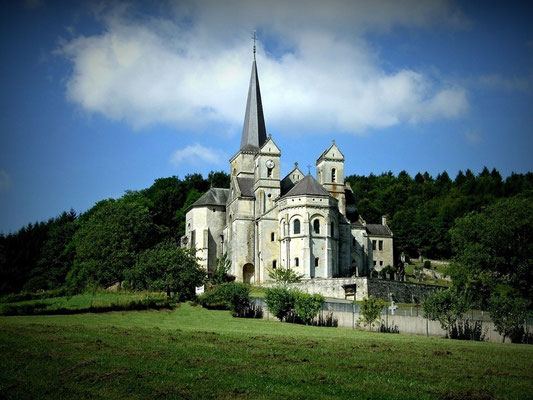 L'église de Mont-devant-Sassey est un véritable joyau