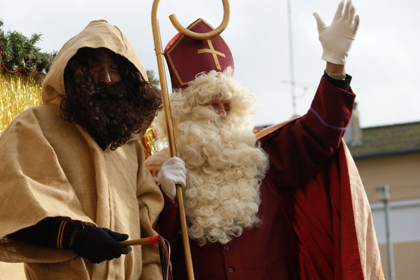 Saint Nicolas est toujours accompagné de son acolyte, le père Fouettard