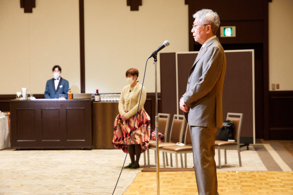 理事長挨拶　社会福祉法人慈恩会理事長　林田隆博