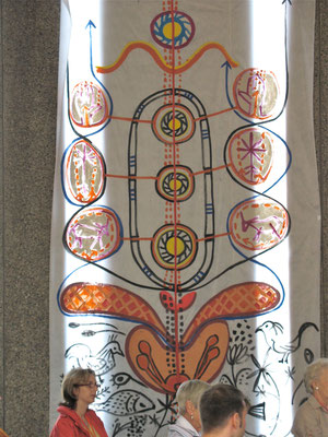 HEILERBAUM, Fenstervorhang, 2008, Kirche Kurfürstenstrasse, Acryl auf Folie, 150x280 cm