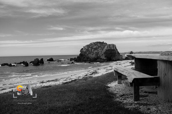 Pink beach, iso 100, f 3.5, 1/800s