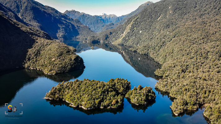 Fiordland, iso 100, f 2.8, 1/320s