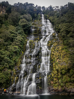 Fiordland, iso 50, f 1.6, 30s