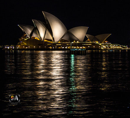 Sydney, iso 200, f 4.0, 1.0s