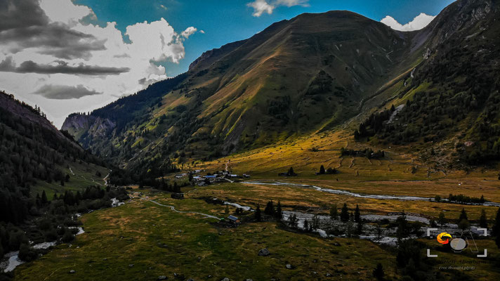 Savoie, iso 200, f 2.8, 1/70s