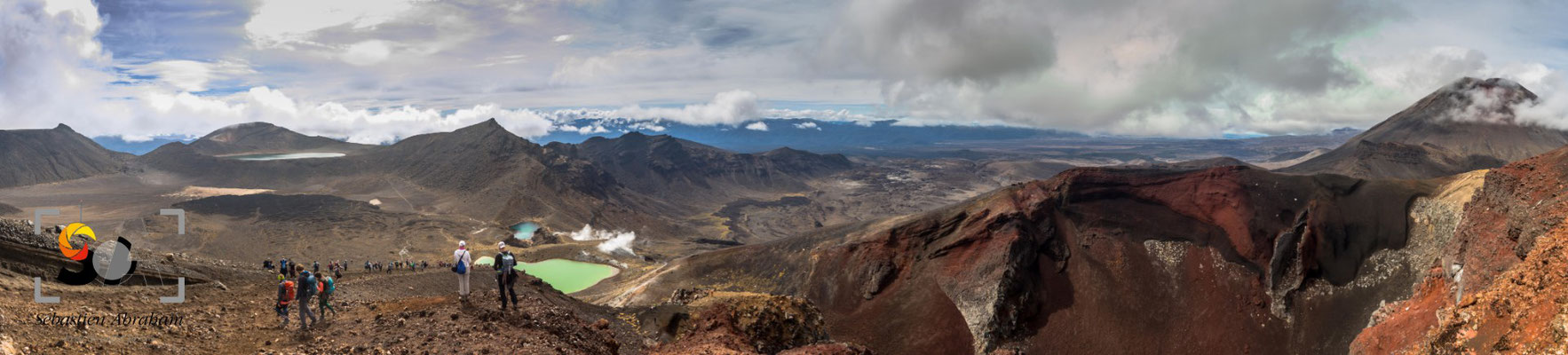 Tongariro Alpine Crossing, iso 100, f 10, 1/150s