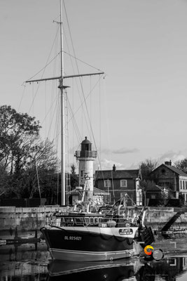 Honfleur, iso 100, f 9.0, 1/500s