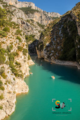 Gorge du verdon, iso 100, f 10, 1/250s