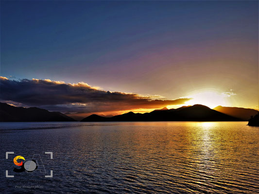 Marlborough sound, iso 200, f 3.5, 1/200s