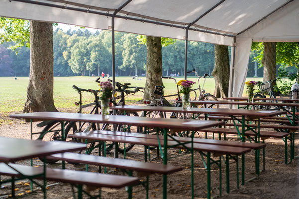Der Biergarten im Volkspark