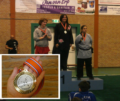 Goldmedaille und Titelgewinn bei den Internationalen Niederl. Meisterschaften 2015 trad. Taiji Handform
