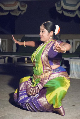 indische Tanzaufführung am Abend