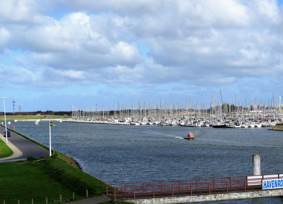 Große Yachthäfen entland der Ijzer