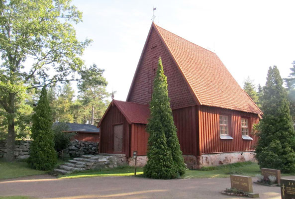 "Magdalena" Kapelle aus dem 17. Jhd., die kleinste Holzkirche Finnlands