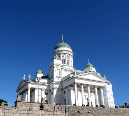 Der weiße Dom von Helsinki / das Wahrzeichen der Stadt