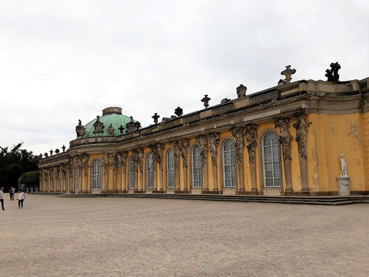... es war die geliebte Sommerresidenz von "Friedrich dem Großen"