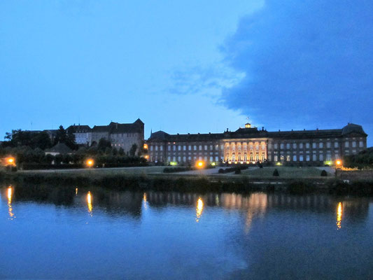 Schloß "Rohan" in der Abendstimmung, vom Hafen aus in Saverne