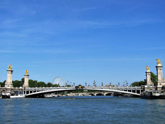 Die Königin unter den imposanten Seinebrücken ist die "Pont Alexandra III"