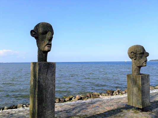  Die "Amanita" ist verkauft. Leicht melancholisch nehmen wir Abschied von unserer Segelyacht, Essen etwas Feines. Ab heute, 31.07.2016 ist unser Segler mit dem Namen"Siesta" nach Dänemark unterwegs