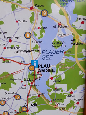 "Plauer See" - den See haben wir umrundet, 55 km - Alt-Schwerin / Malchow / Zislow / Stuer / ein Stück die 198 entlang / dann runter an den See / bis Plau / Eis essen / weiter am Seeufer bis Alt-Schwerin 