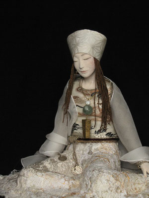   H.24cm 2013