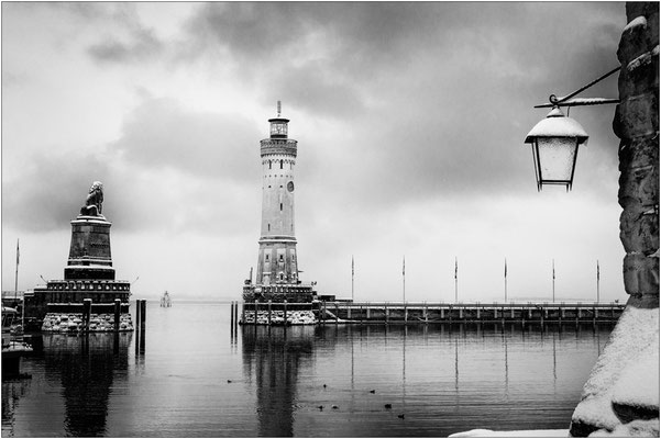 Ruhige Winterstimmung am Hafen