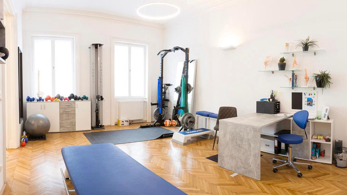 Unsere top ausgestattete Physio- und Sportphysiotherapie Praxis in 1070 Wien mit einigen unserer Therapie-Geräten