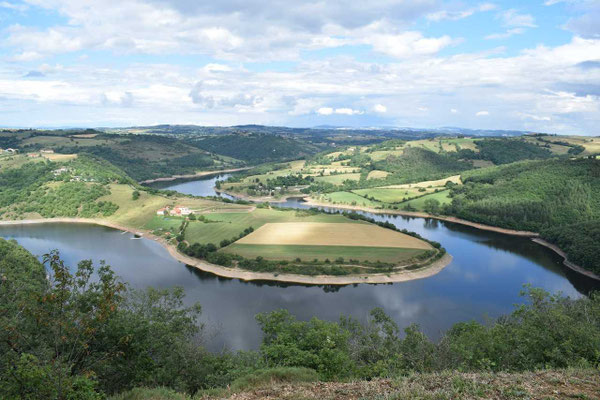 pet-d-ane-meander-loire-river-cote-roannaise