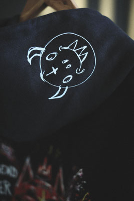 THIS IS MY 1. LIMITED EDITION OF 100 HOODIES, T-SHIRTS, BASECAPS, BEANIES & SOCKS AT BREUNINGE0R IN ERFURT! BUY AT THE ONLINESHOP: www.buntstoff.com/Marc-Jung