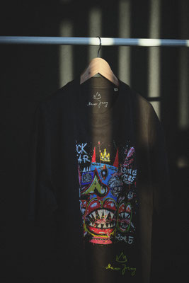 THIS IS MY 1. LIMITED EDITION OF 100 HOODIES, T-SHIRTS, BASECAPS, BEANIES & SOCKS AT BREUNINGE0R IN ERFURT! BUY AT THE ONLINESHOP: www.buntstoff.com/Marc-Jung