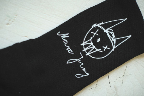 THIS IS MY 1. LIMITED EDITION OF 100 HOODIES, T-SHIRTS, BASECAPS, BEANIES & SOCKS AT BREUNINGE0R IN ERFURT! BUY AT THE ONLINESHOP: www.buntstoff.com/Marc-Jung