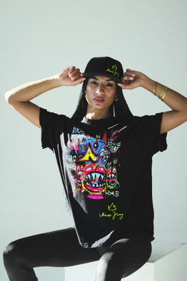 THIS IS MY 1. LIMITED EDITION OF 100 HOODIES, T-SHIRTS, BASECAPS, BEANIES & SOCKS AT BREUNINGE0R IN ERFURT! BUY AT THE ONLINESHOP: www.buntstoff.com/Marc-Jung