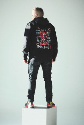 THIS IS MY 1. LIMITED EDITION OF 100 HOODIES, T-SHIRTS, BASECAPS, BEANIES & SOCKS AT BREUNINGE0R IN ERFURT! BUY AT THE ONLINESHOP: www.buntstoff.com/Marc-Jung