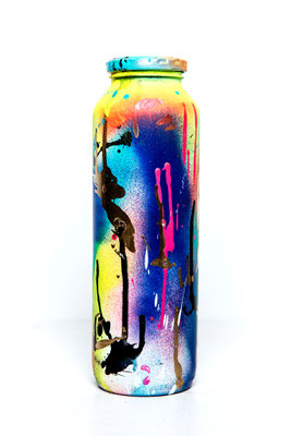 GENIE IN A BOTTLE, 2017, mixed media on glas bottle, 25x7x7cm