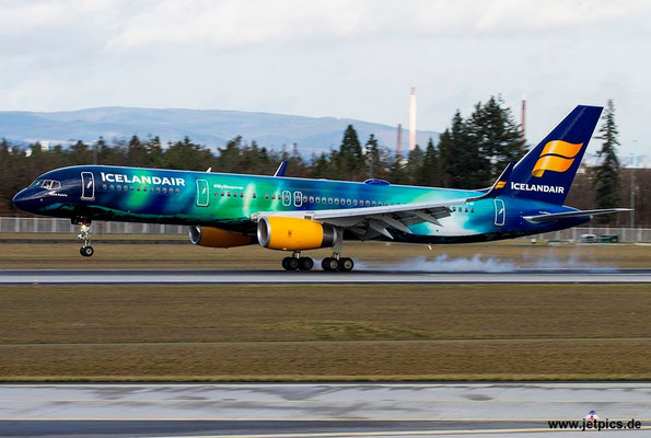 TF-FIU, B757-256, Icelandair