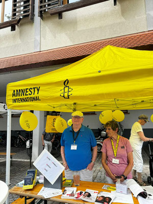 Amnesty Stand