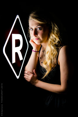 LAURA LAUNE Photo Studio au Radiant-Bellevue, salle de Spectacle en Région Lyonnaise. Projet artistique.
