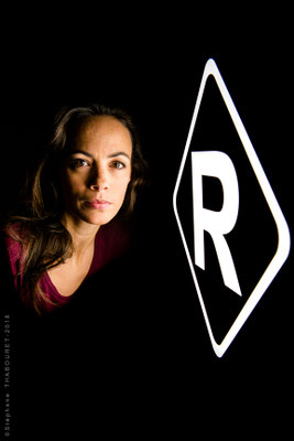 BERENICE BEJO Photo Studio au Radiant-Bellevue, salle de Spectacle en Région Lyonnaise. Projet artistique.