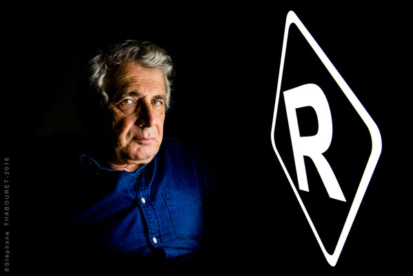 MICHEL BOUJENAH Photo Studio au Radiant-Bellevue, salle de Spectacle en Région Lyonnaise. Projet artistique.