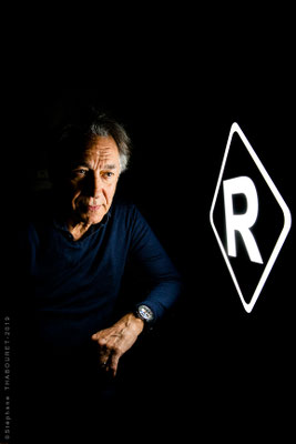 RICHARD BERRY Photo Studio au Radiant-Bellevue, salle de Spectacle en Région Lyonnaise. Projet artistique.