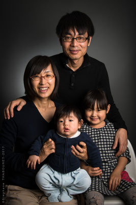 Photographie de studio, portrait familial en région lyonnaise