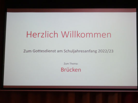 Der Bildschirm heißt die Kinder willkommen