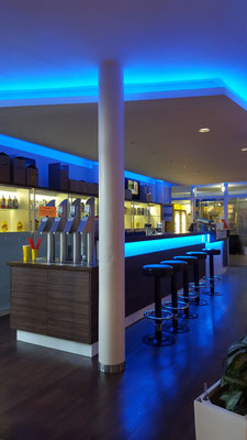LED Lichtband + Steuerung Sportcenter
