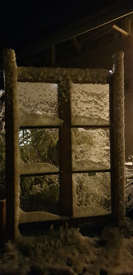 Gartenfenster Dekofenster Windschutz Winterbild