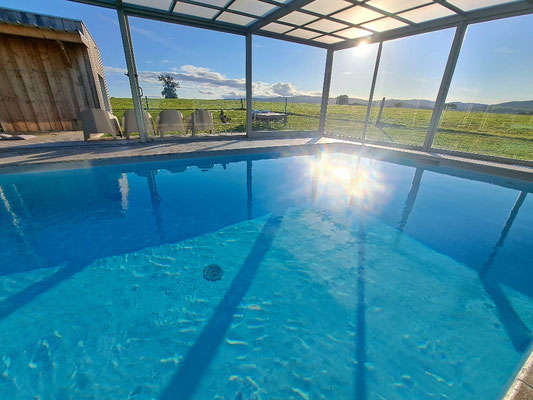 Gîte de groupe 14 personnes avec piscine et spa dans la Loire